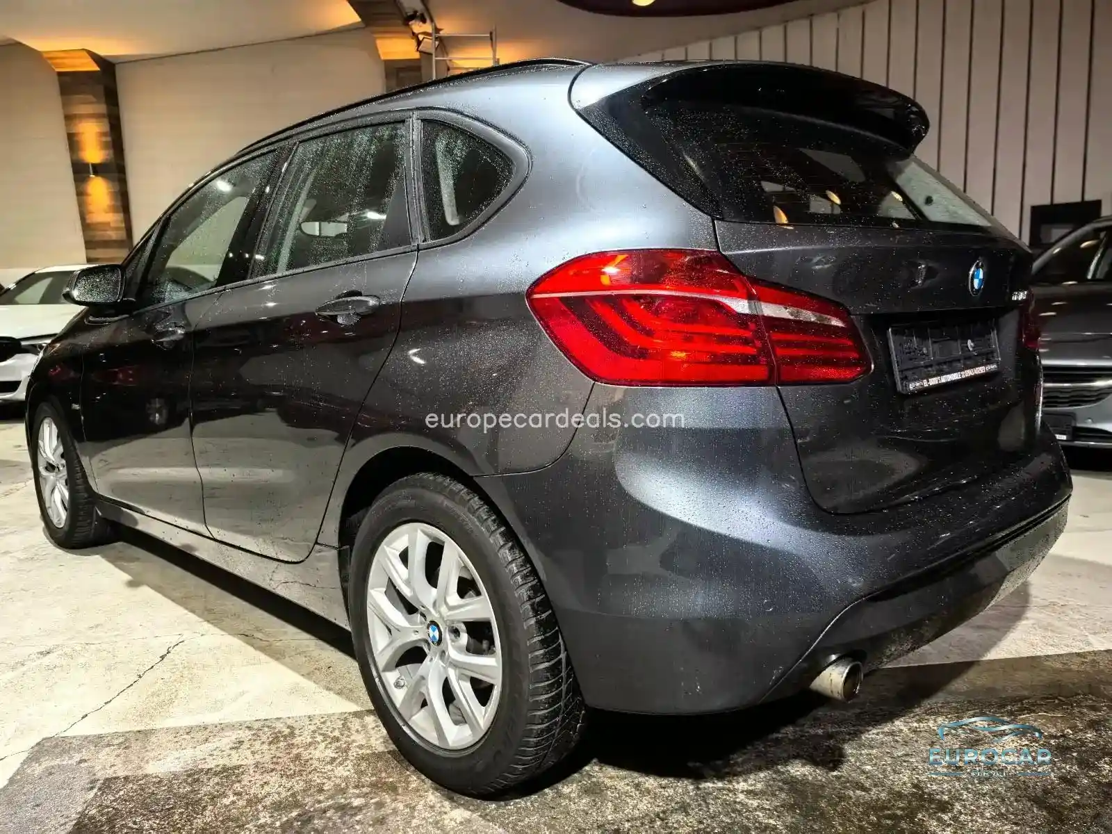 BMW 218