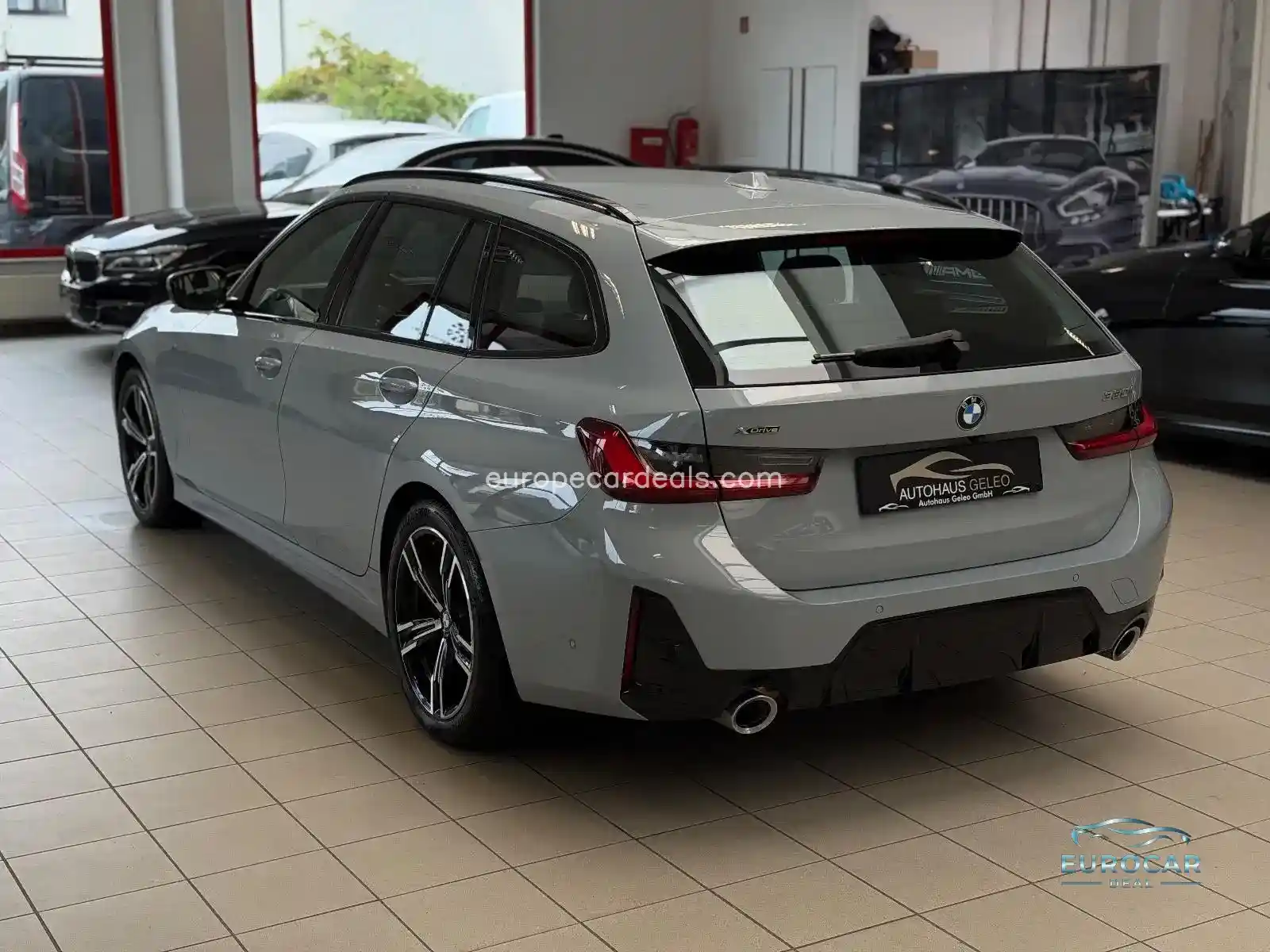 BMW 330