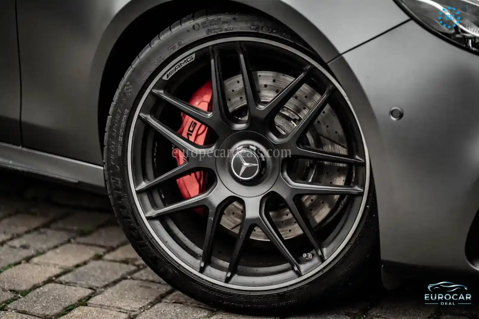 Mercedes-Benz E 63 AMG