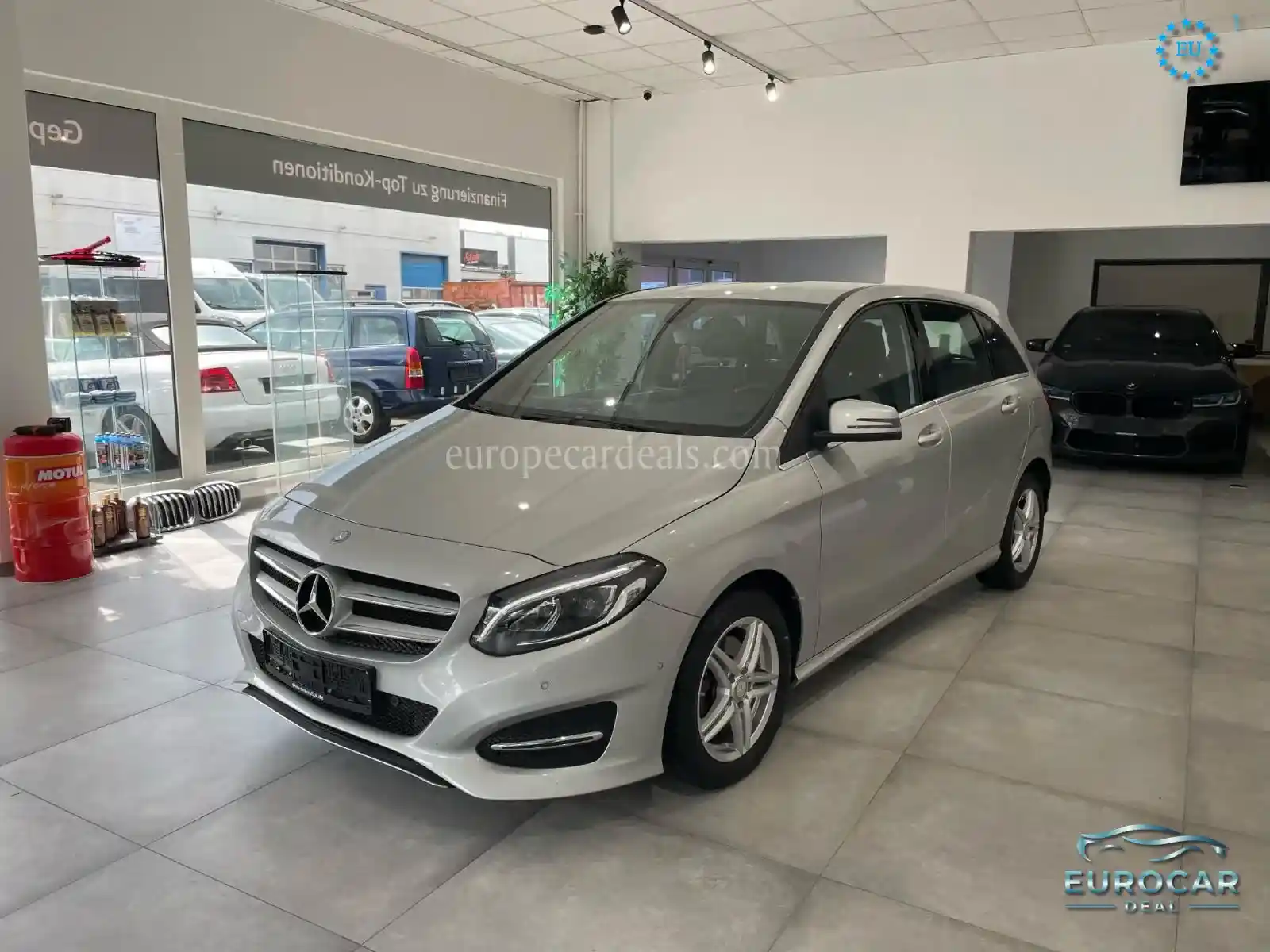 Mercedes-Benz B 220