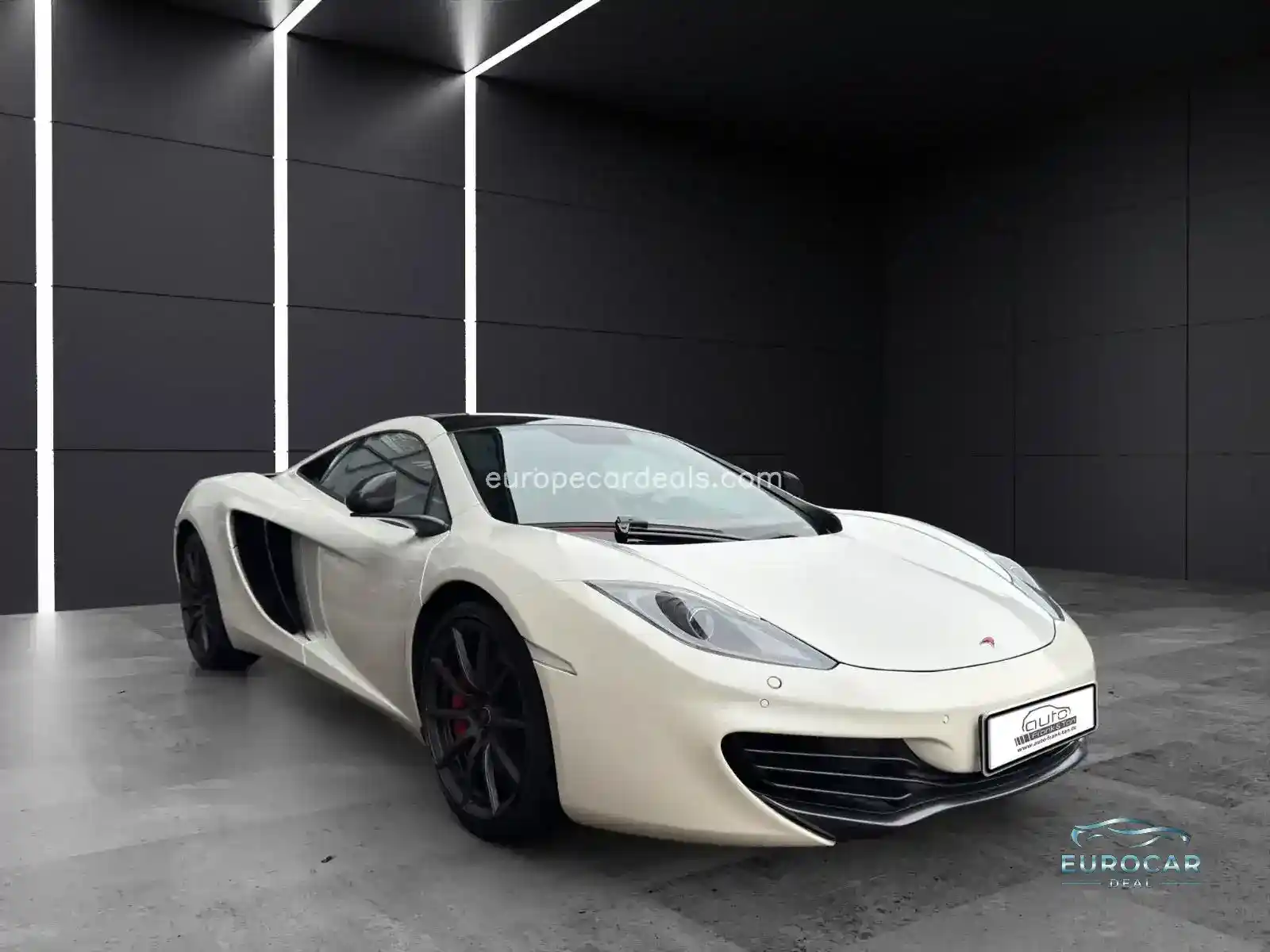 McLaren MP4-12C