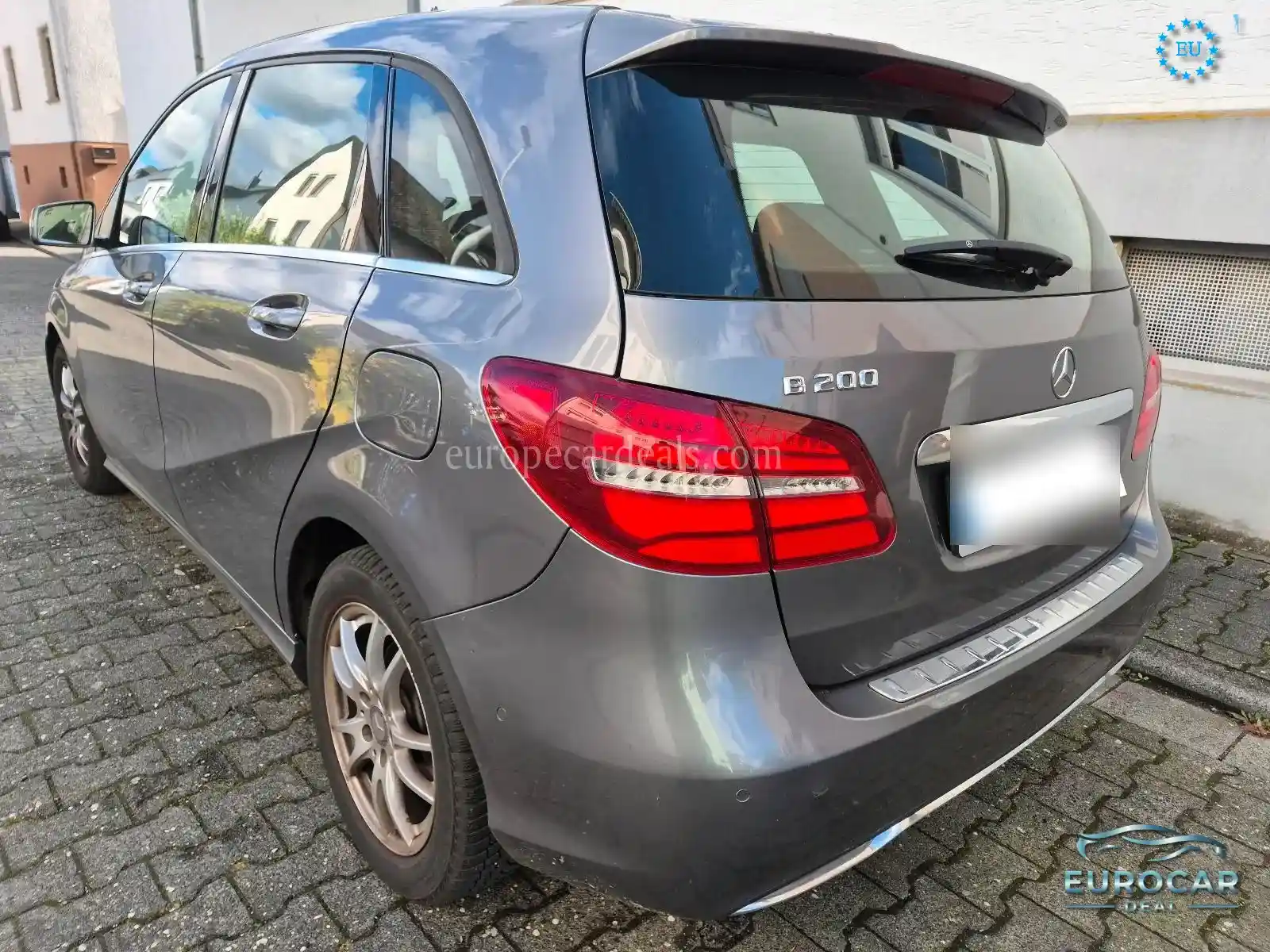 Mercedes-Benz B 200