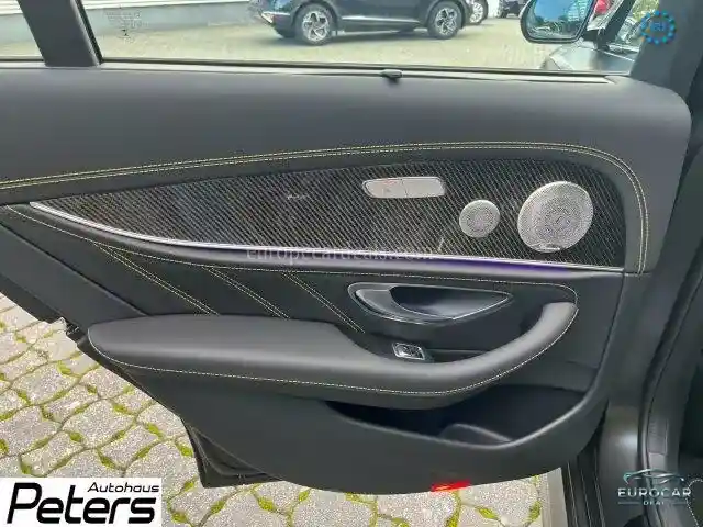 Mercedes-Benz E 63 AMG