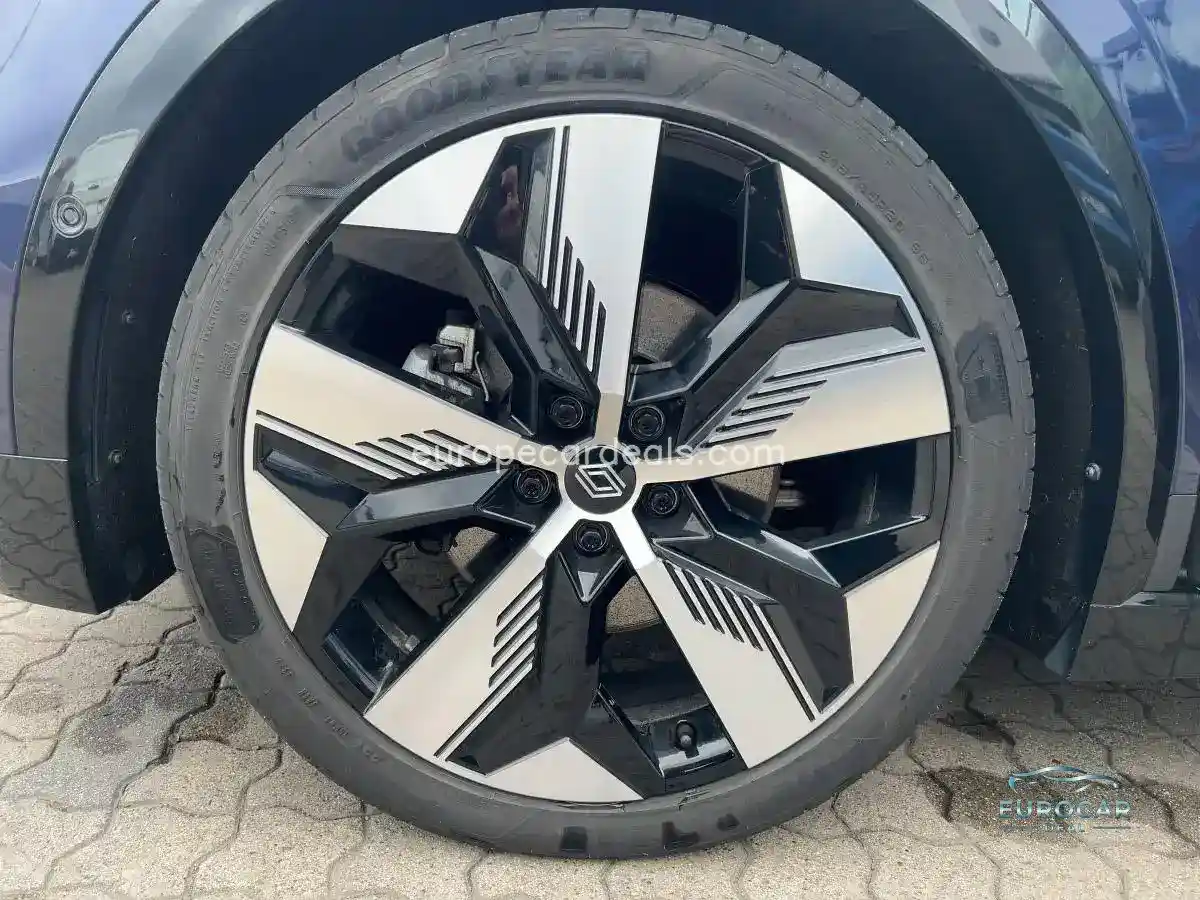 Renault Megane E-TECH