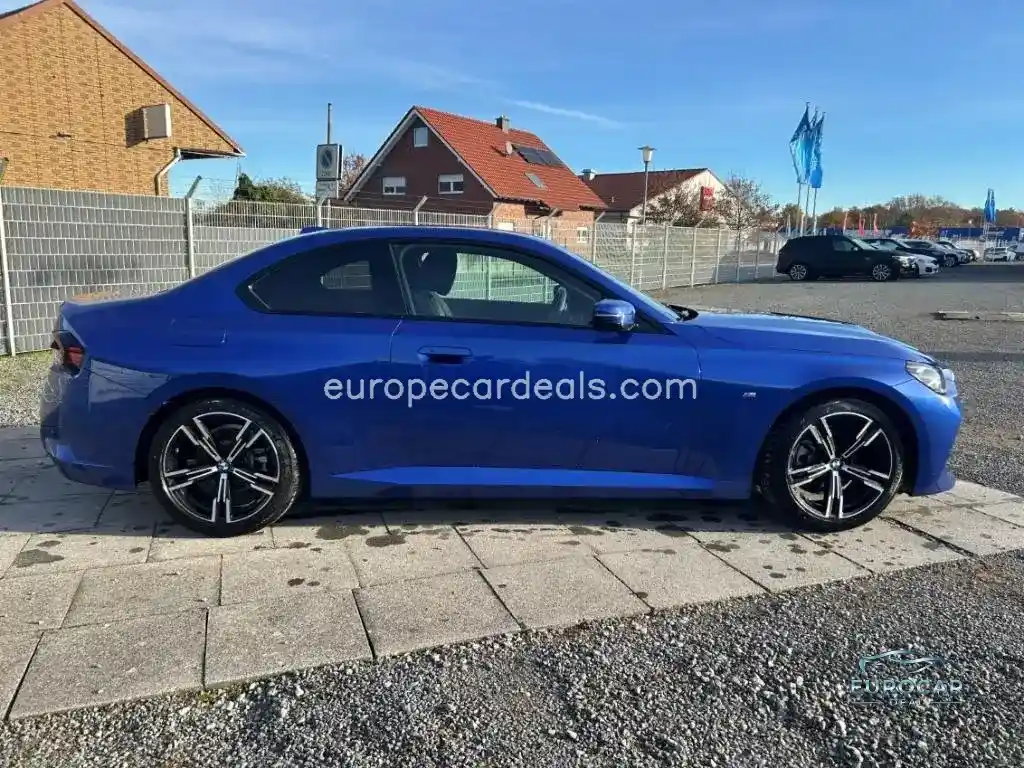 BMW 220