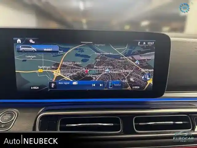 Mercedes-Benz V 250