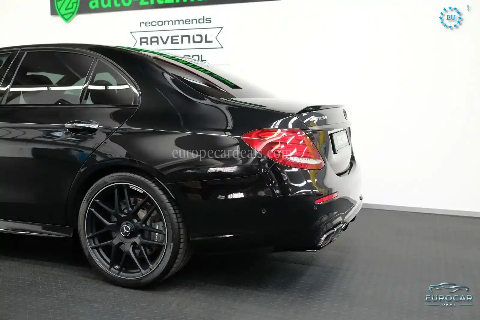 Mercedes-Benz E 63 AMG