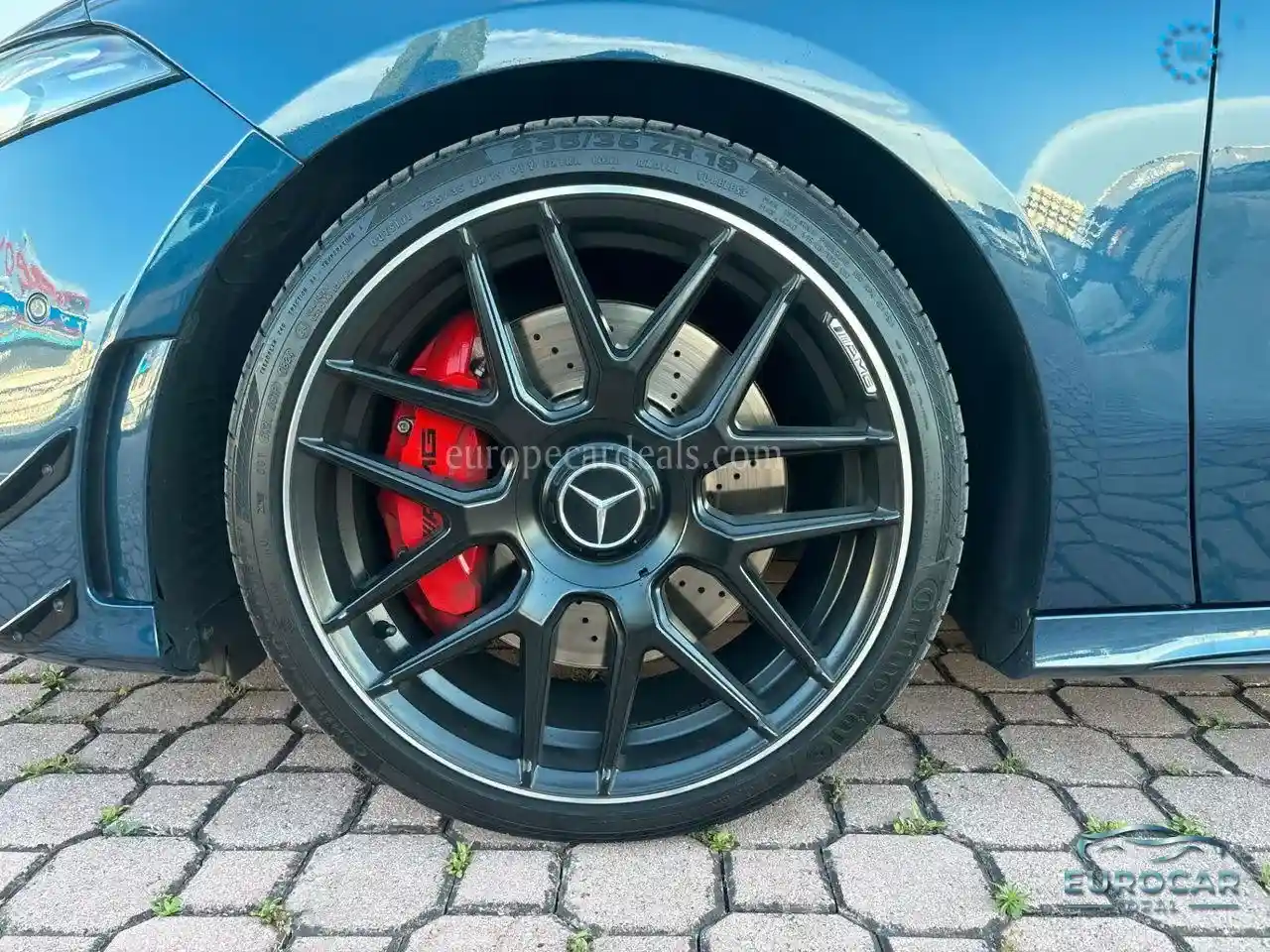 Mercedes-Benz A 35 AMG