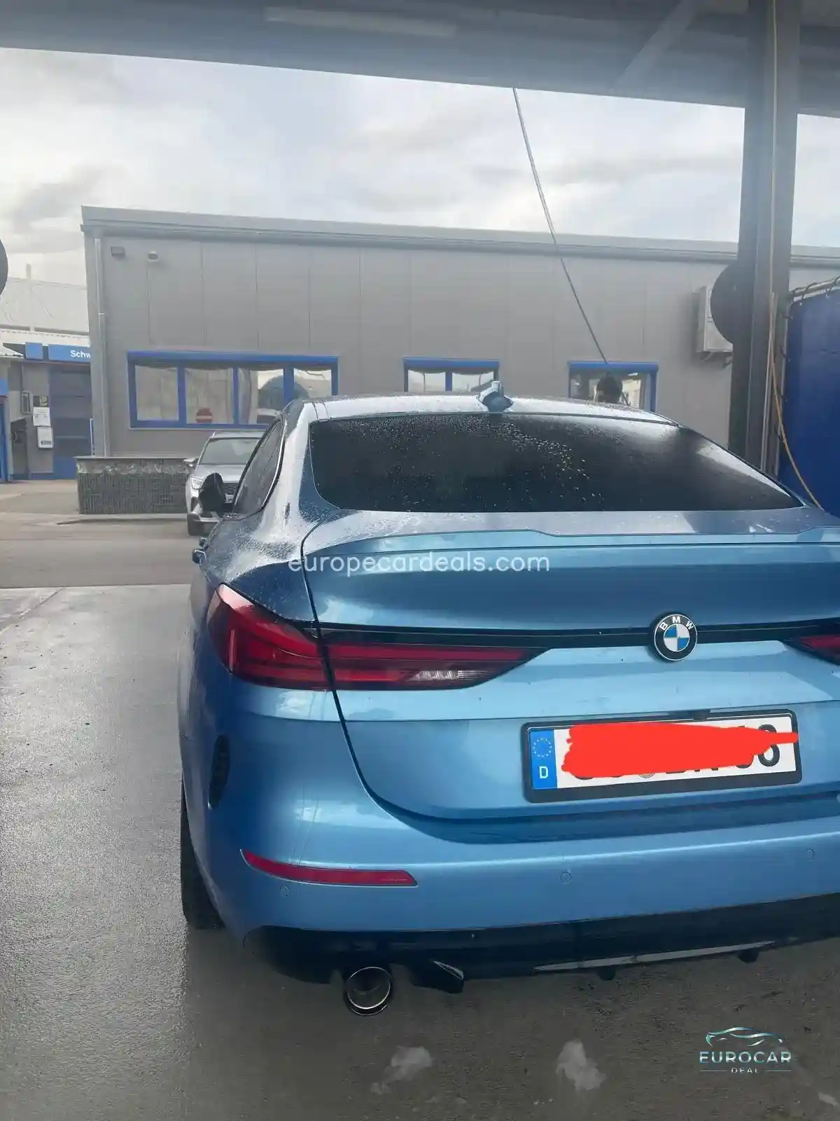 BMW 228