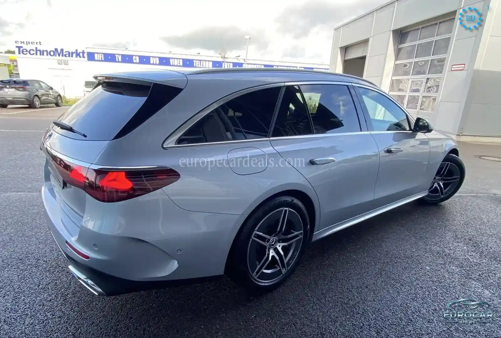 Mercedes-Benz E 300