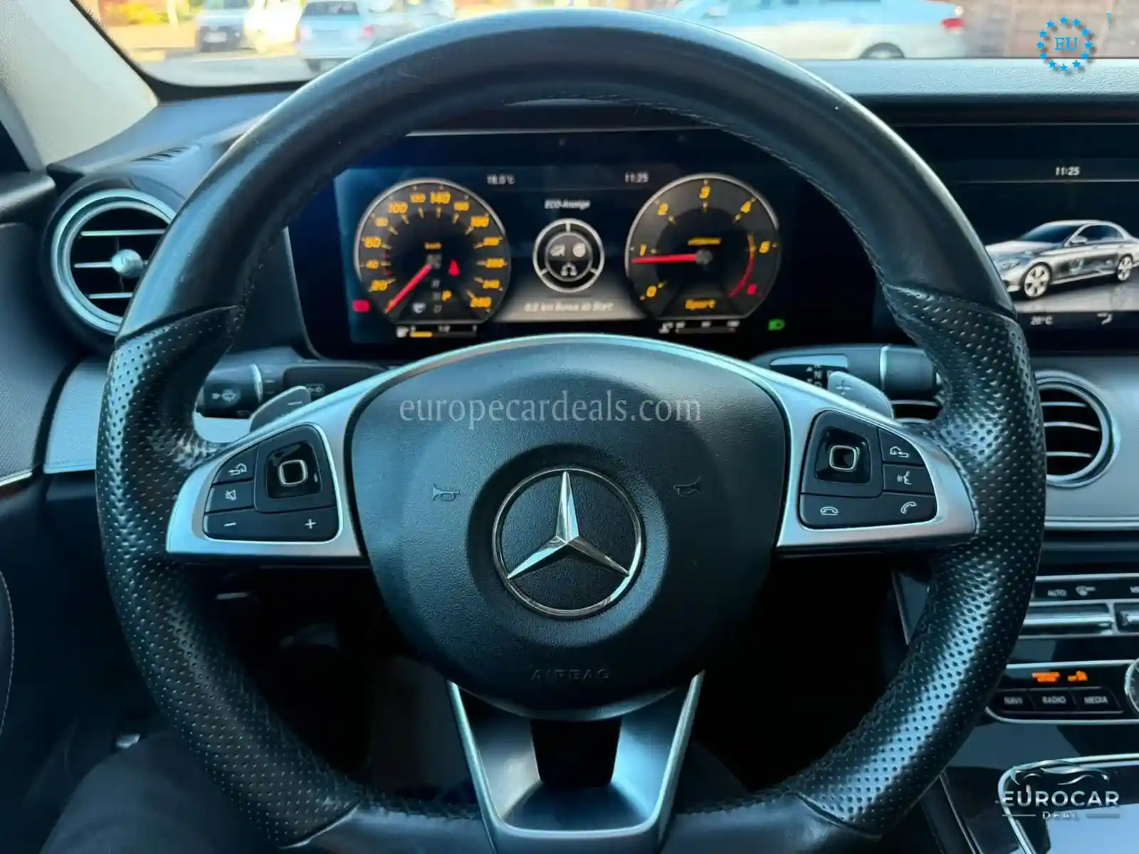 Mercedes-Benz E 220