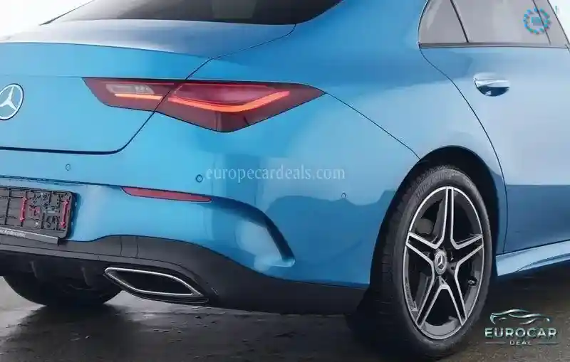 Mercedes-Benz CLA 180