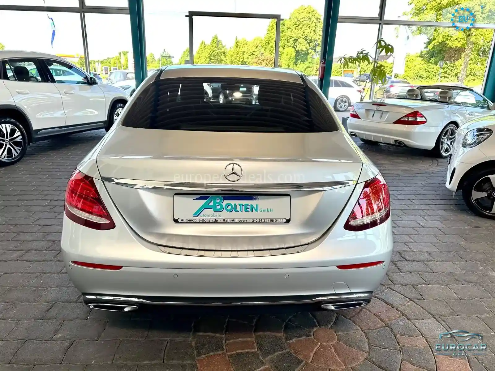 Mercedes-Benz E 200