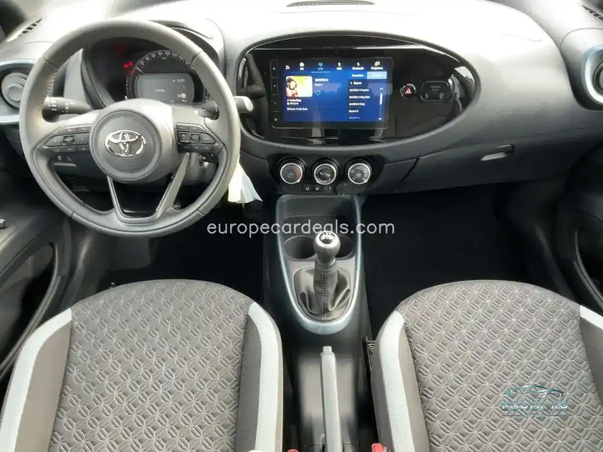 Toyota Aygo (X)