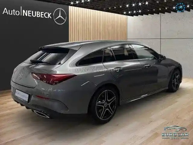 Mercedes-Benz CLA 200 Shooting Brake