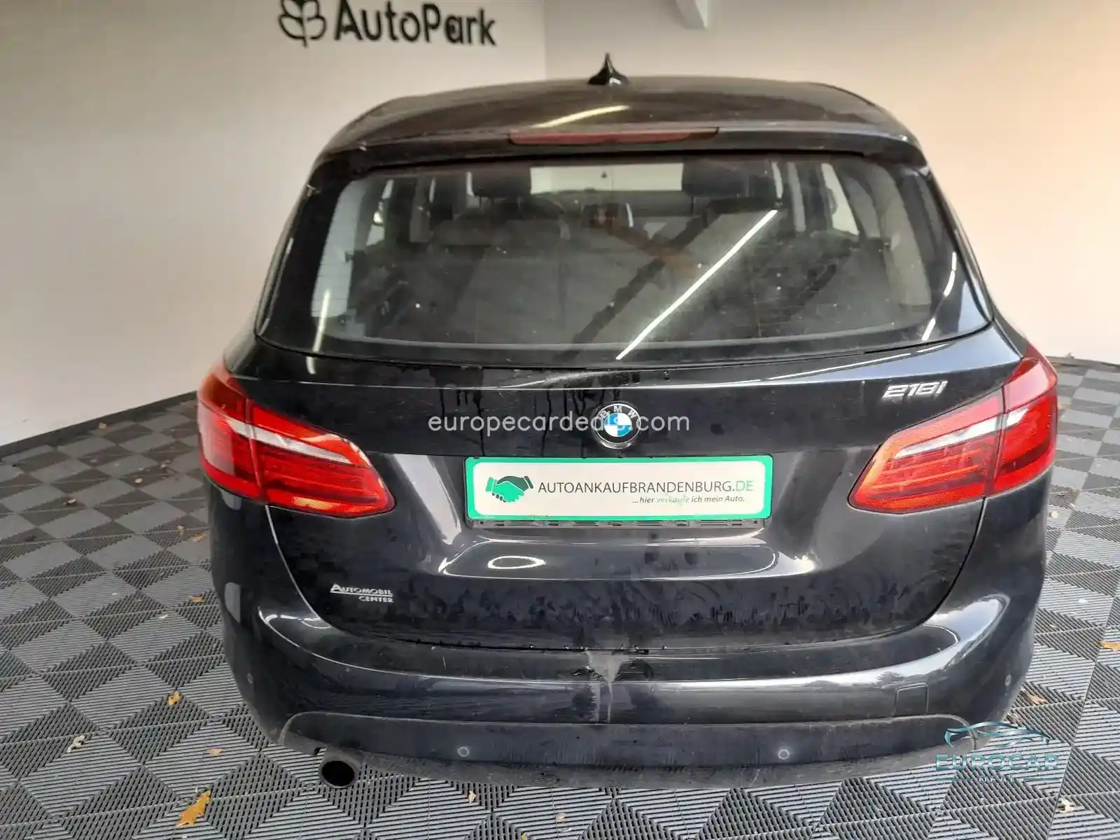 BMW 218