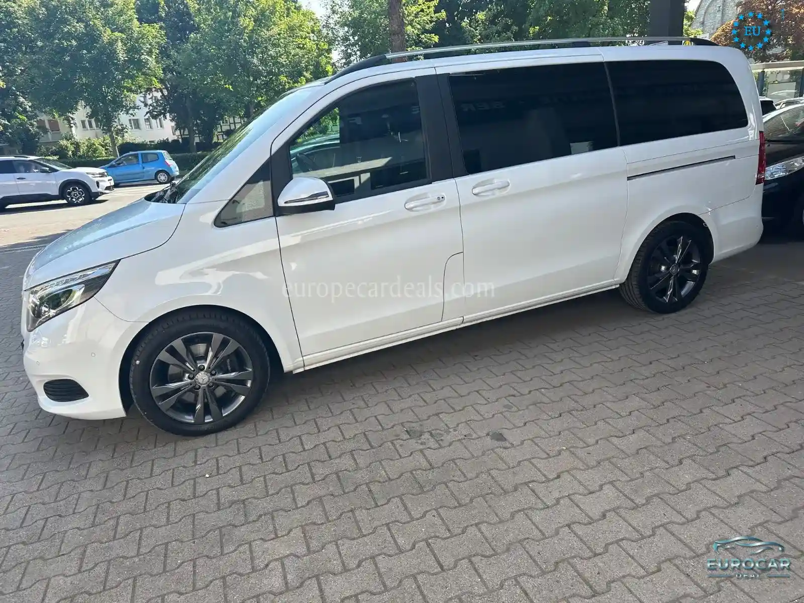 Mercedes-Benz V 250