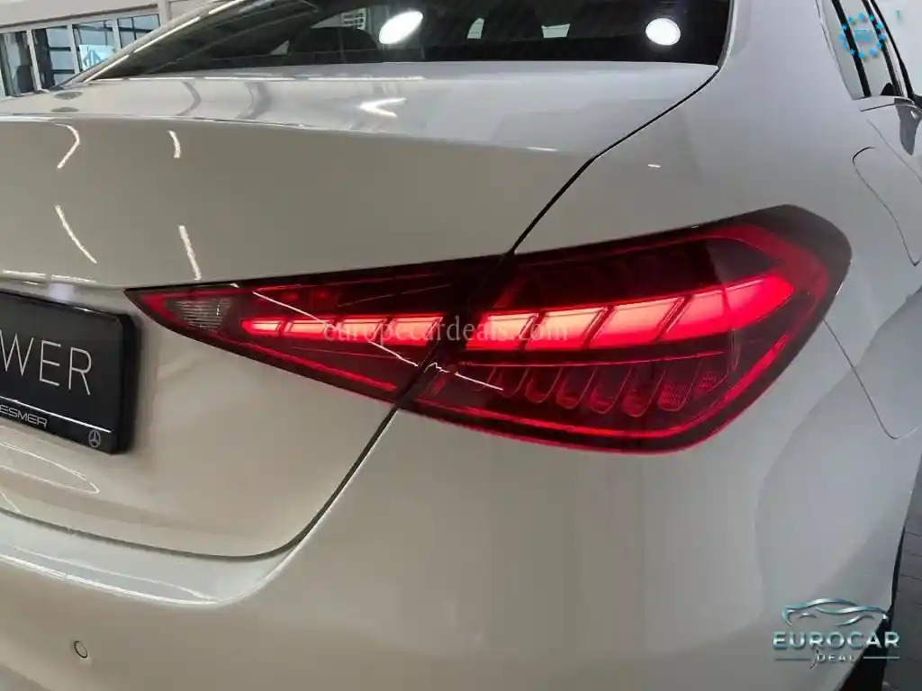 Mercedes-Benz C 180