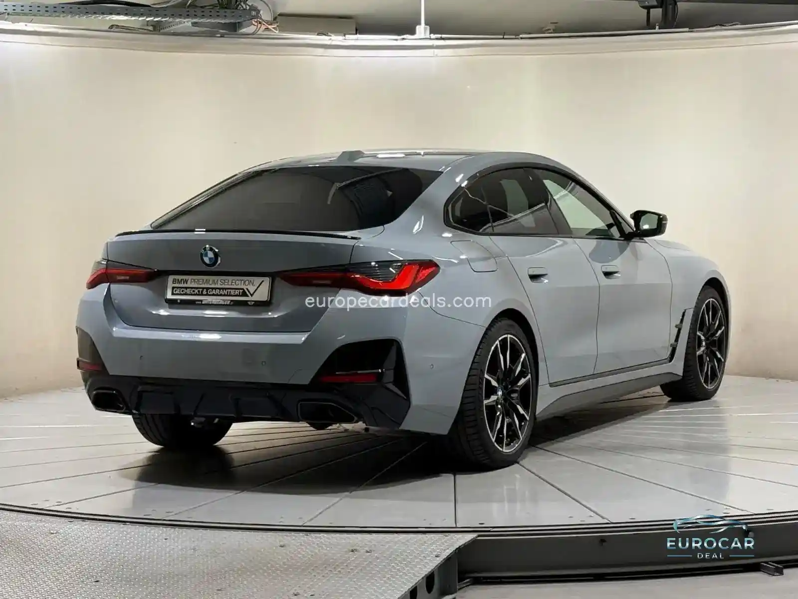 BMW 440