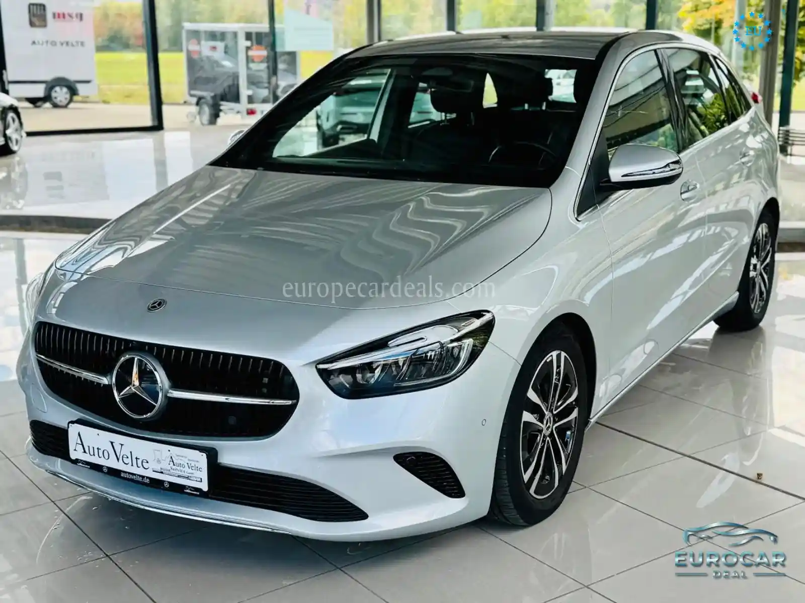 Mercedes-Benz B 220