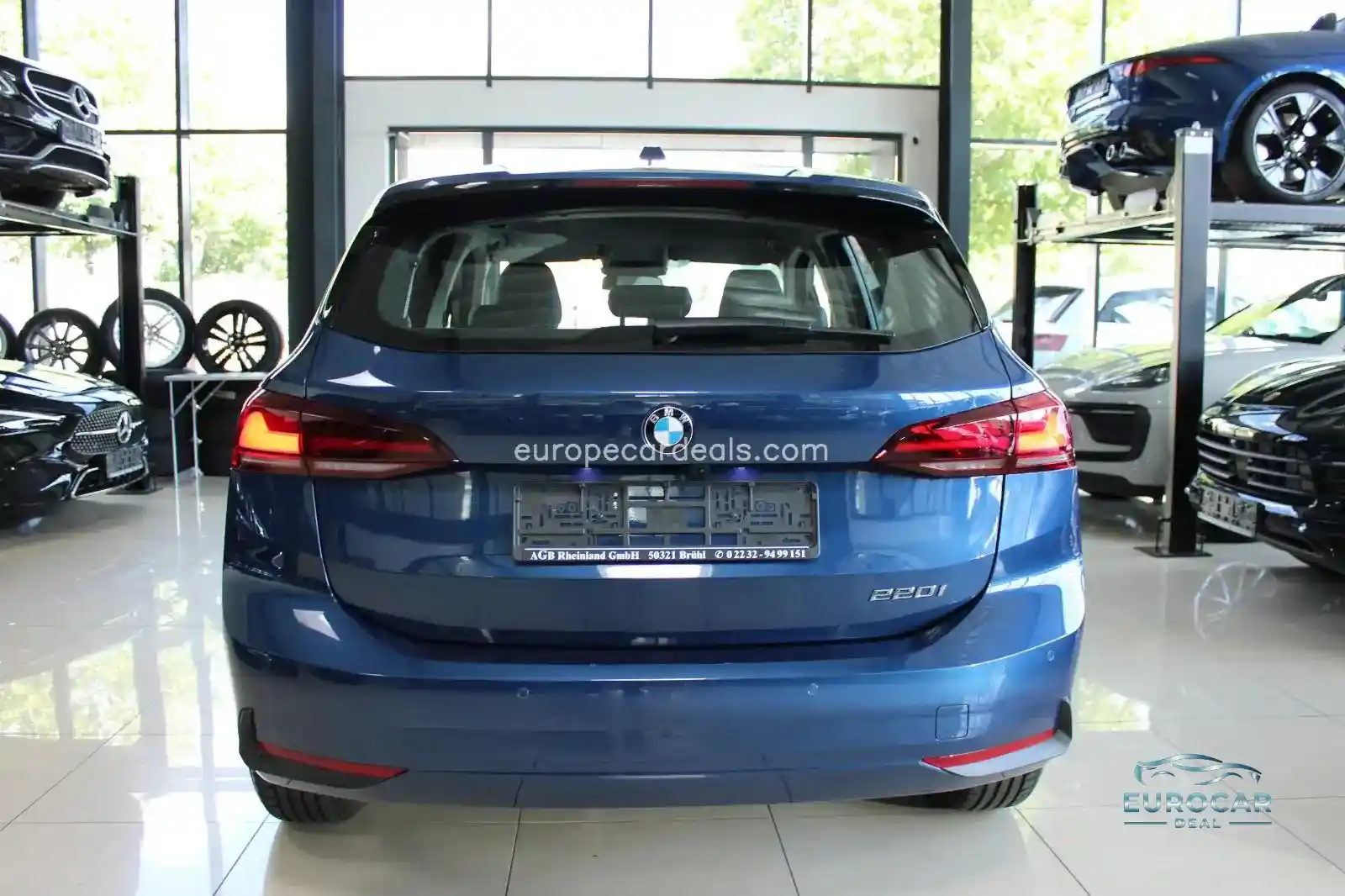 BMW 220