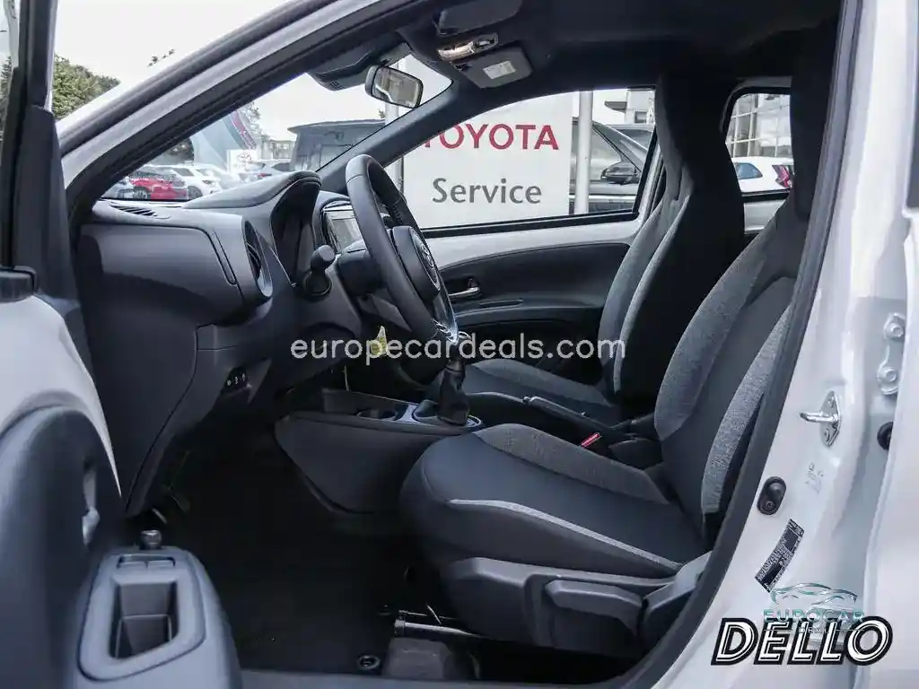 Toyota Aygo (X)