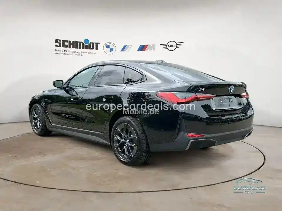 BMW i4