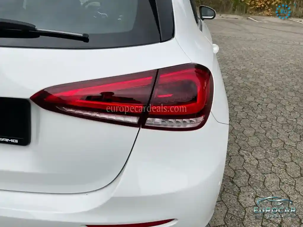 Mercedes-Benz A 220