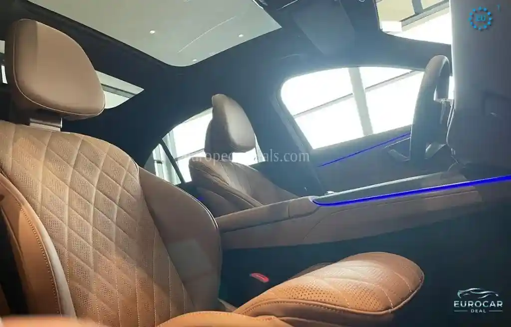 Mercedes-Benz E 200