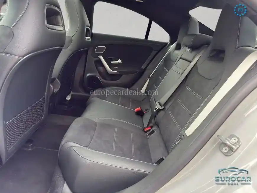 Mercedes-Benz CLA 180