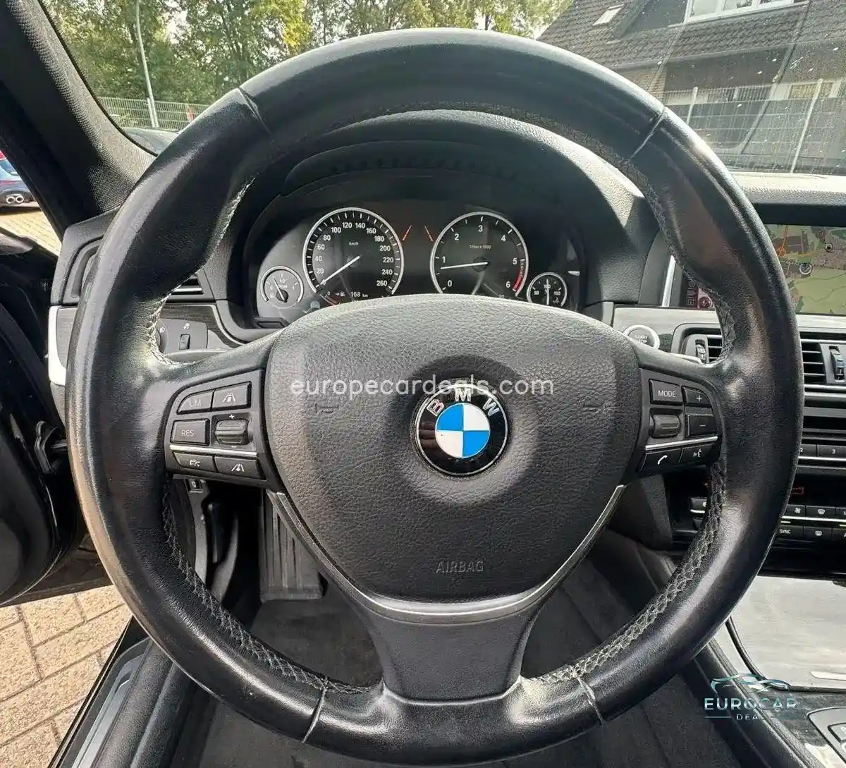 BMW 530