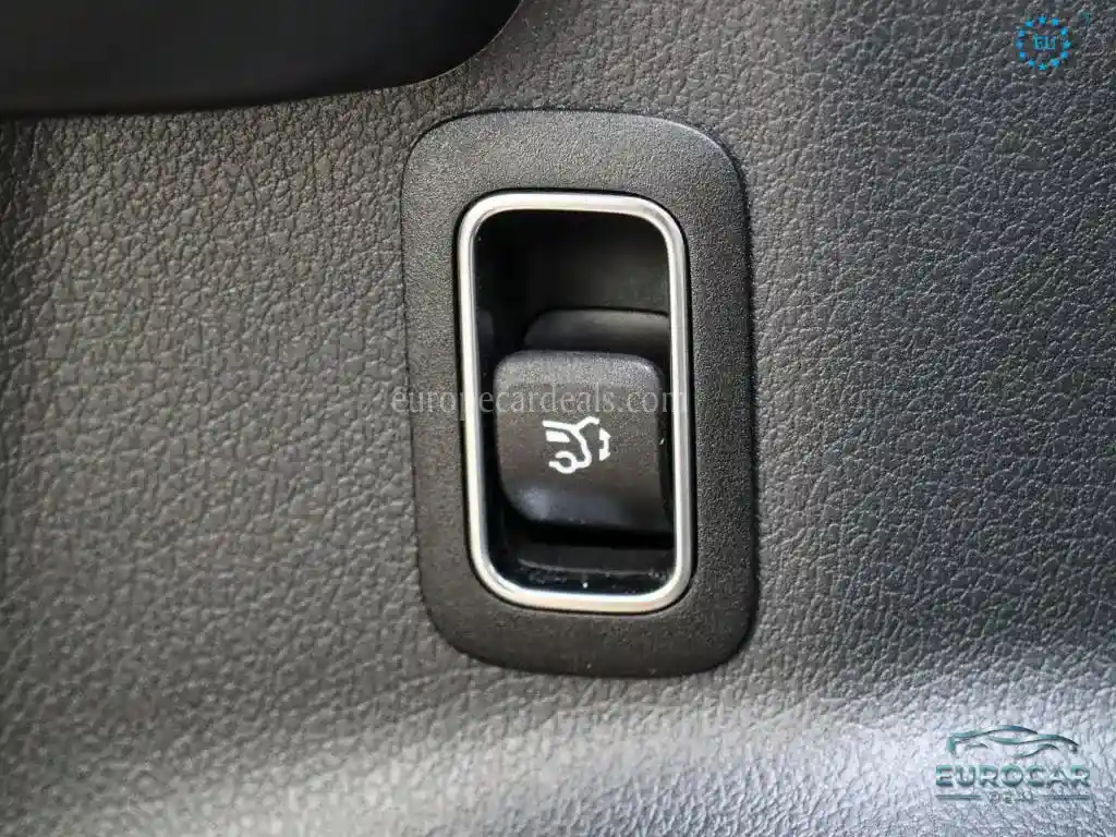 Mercedes-Benz B 220