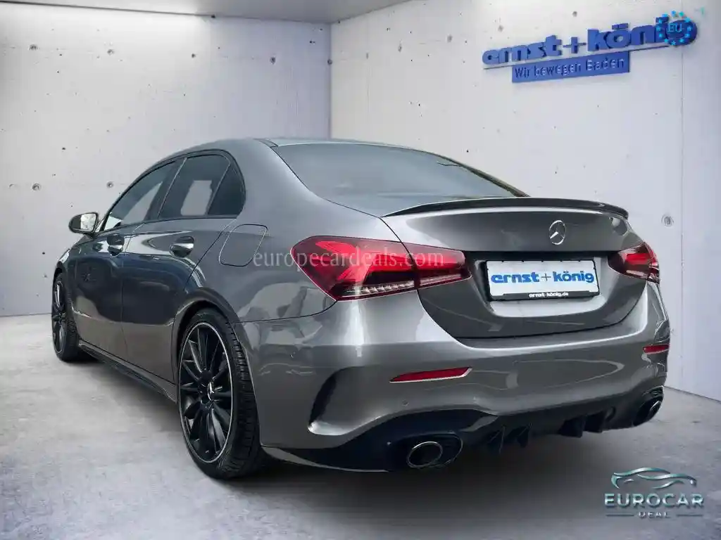 Mercedes-Benz A 35 AMG