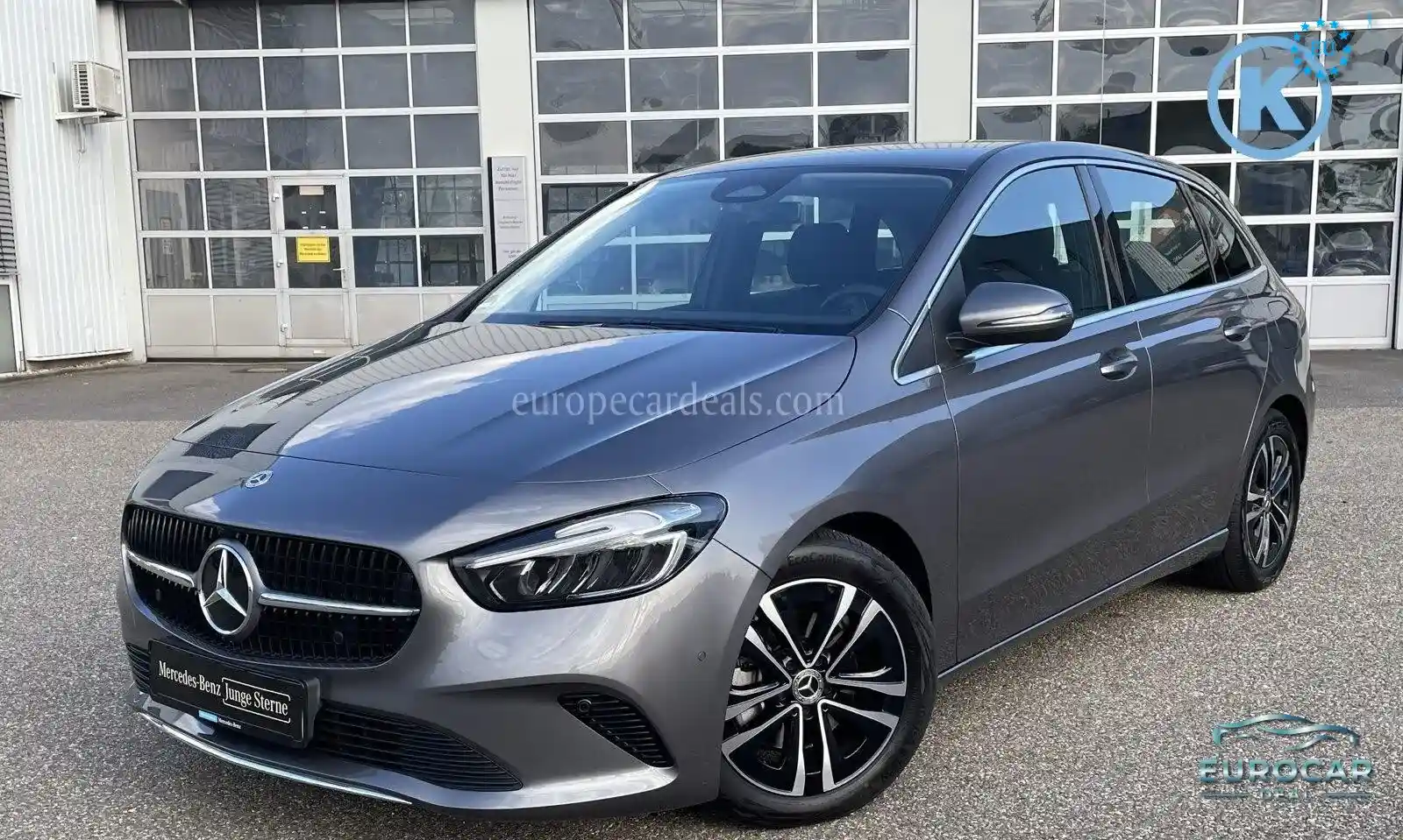 Mercedes-Benz B 200