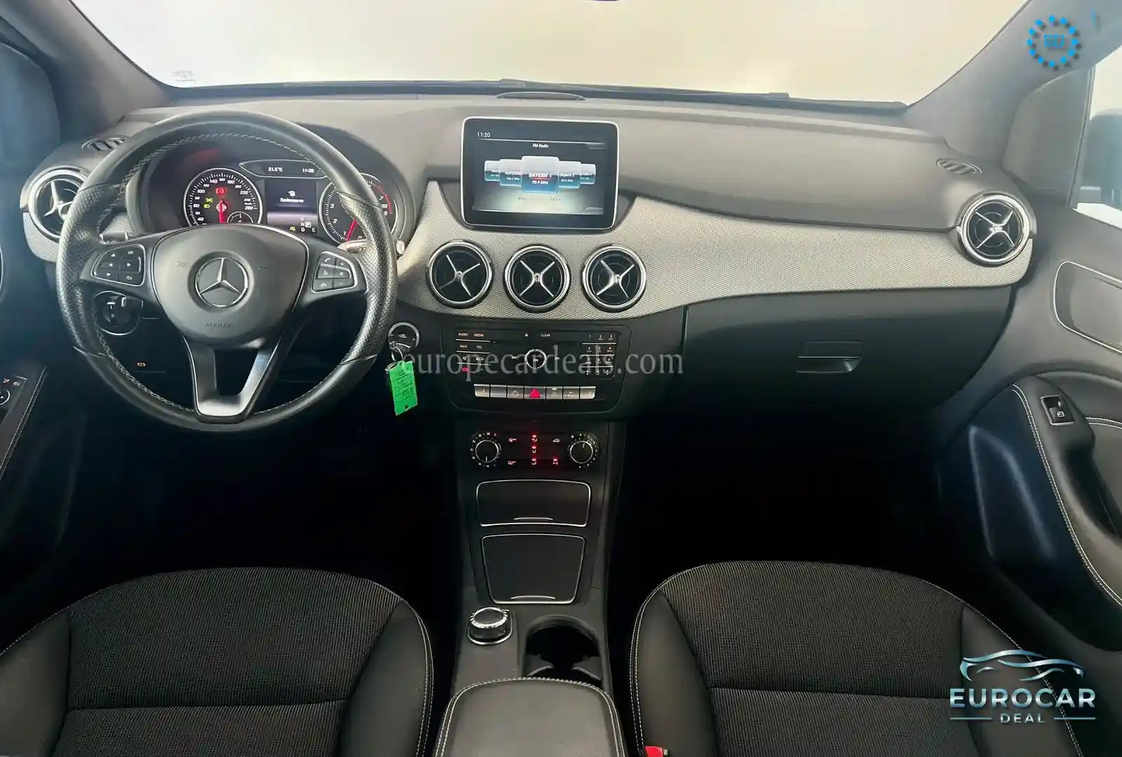 Mercedes-Benz B 220