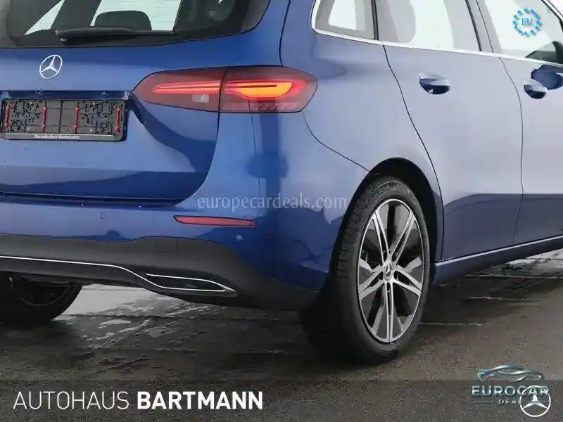 Mercedes-Benz B 220