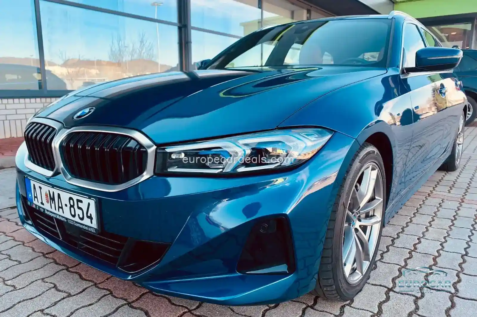 BMW 330