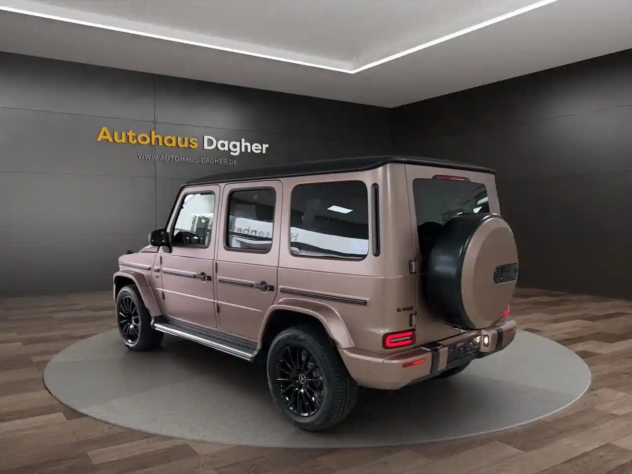 Mercedes-Benz G 500