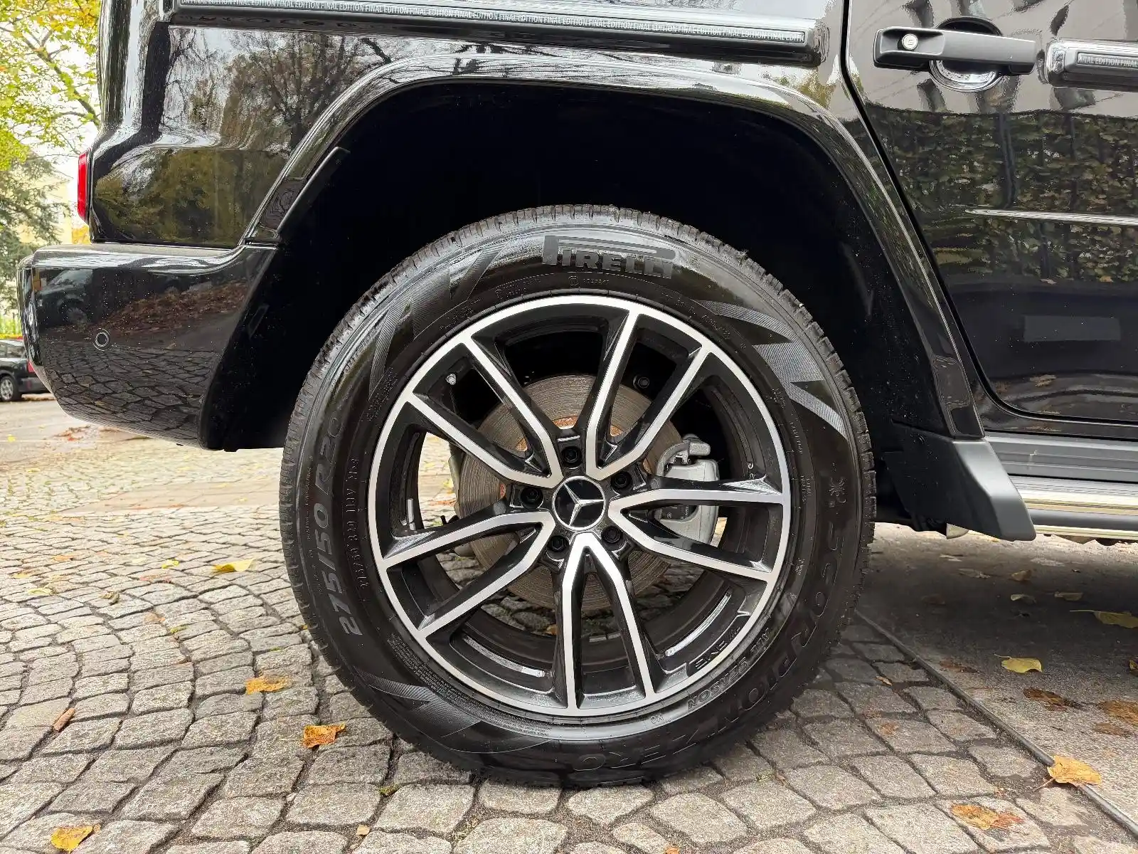 Mercedes-Benz G 500