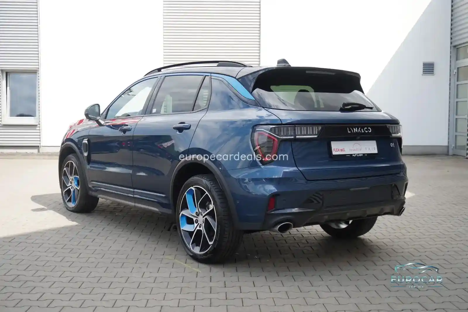 Lynk&Co 01