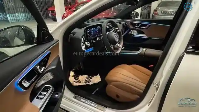 Mercedes-Benz E 200