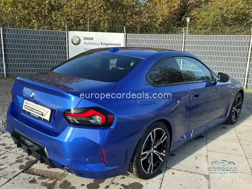 BMW 220