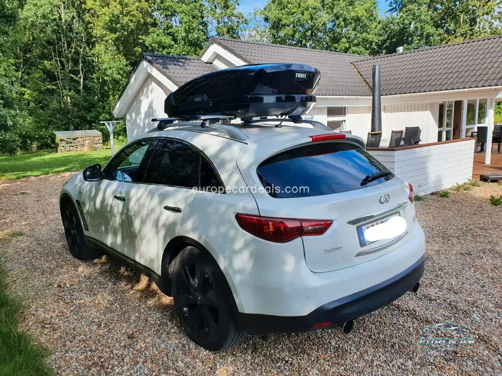 Infiniti QX70