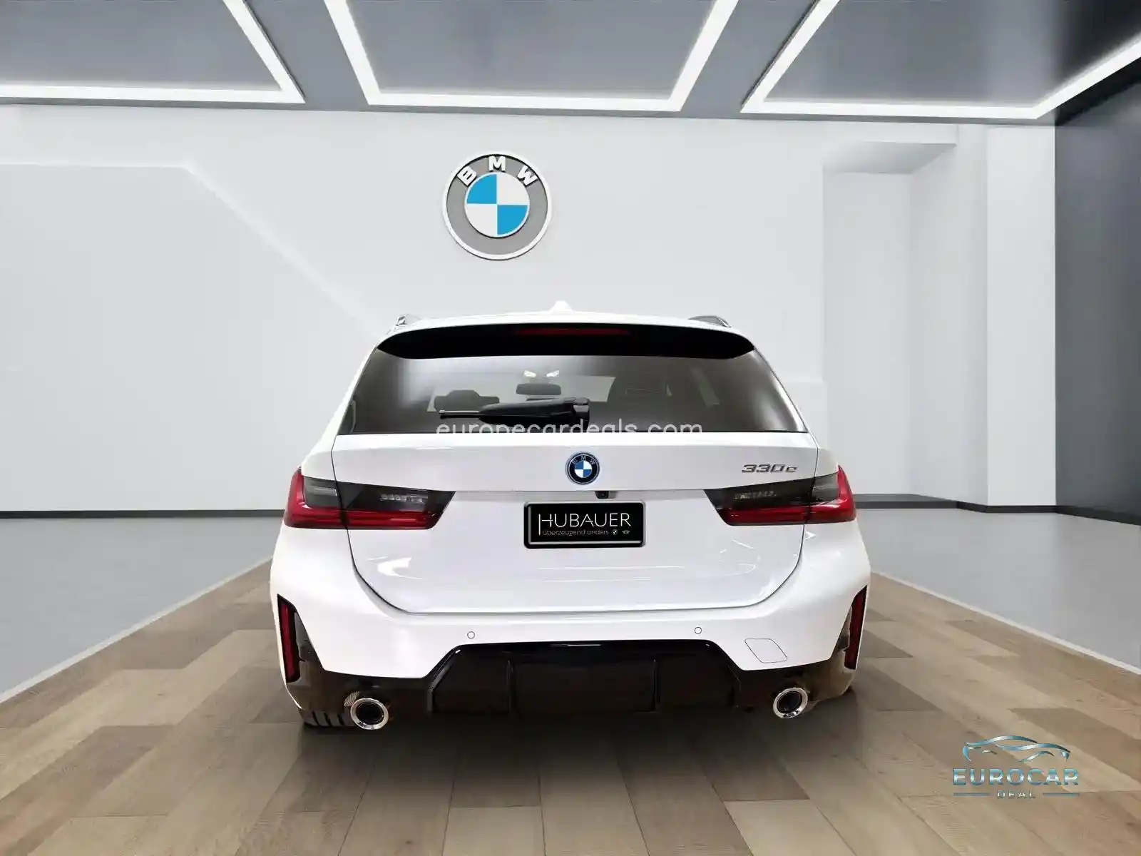 BMW 330