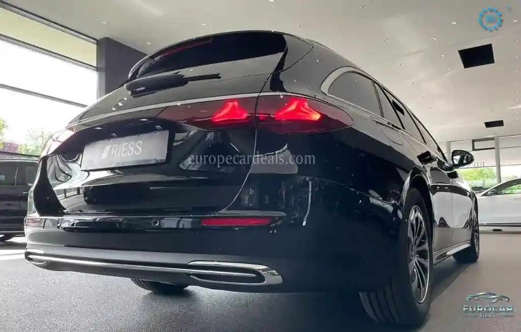 Mercedes-Benz E 200