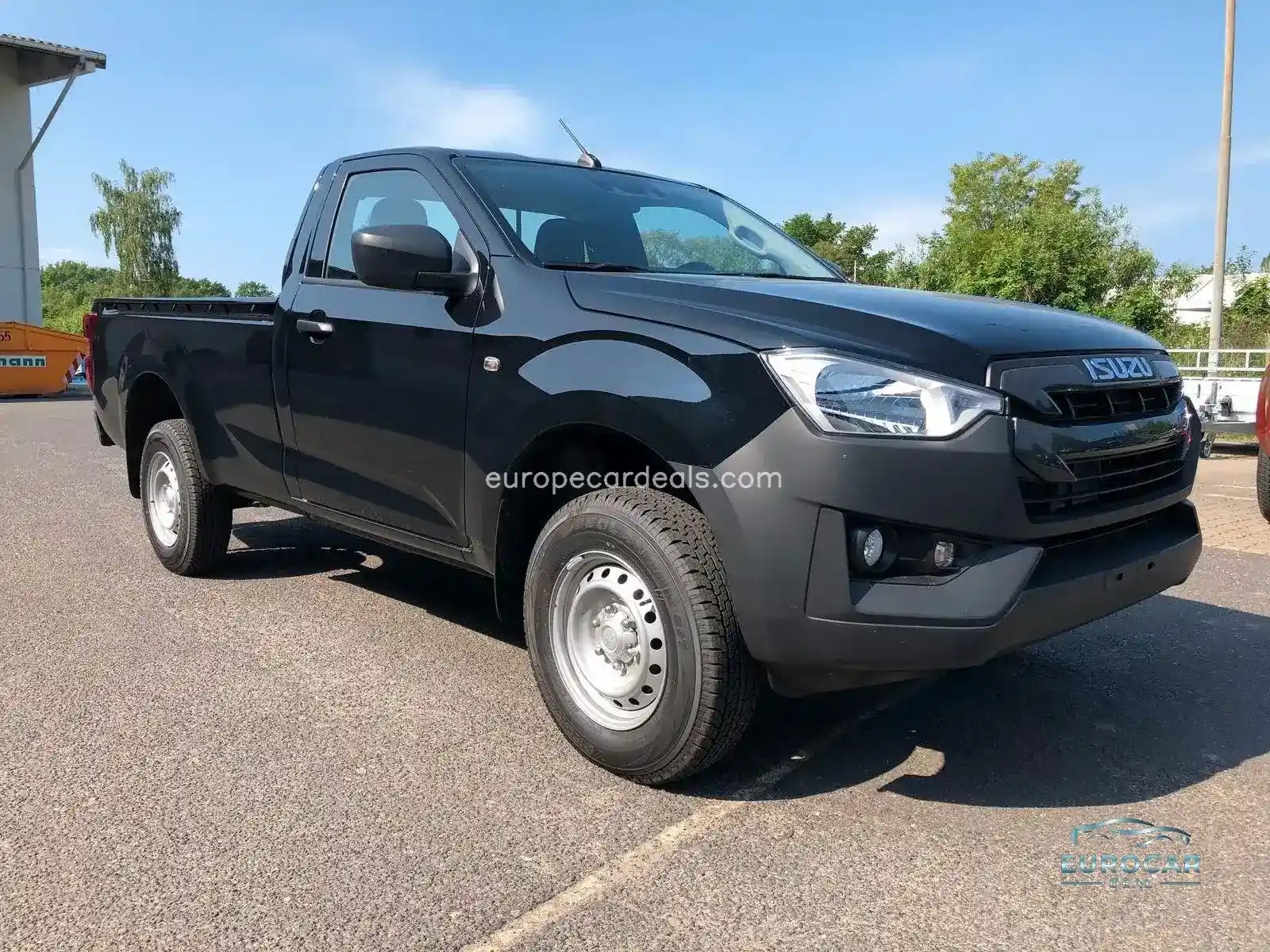 Single Cab 4×4 L + Kran +Pritsche