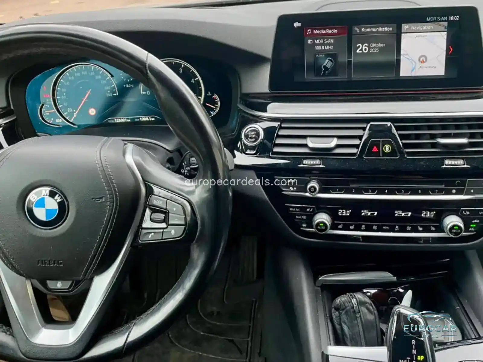 BMW 525