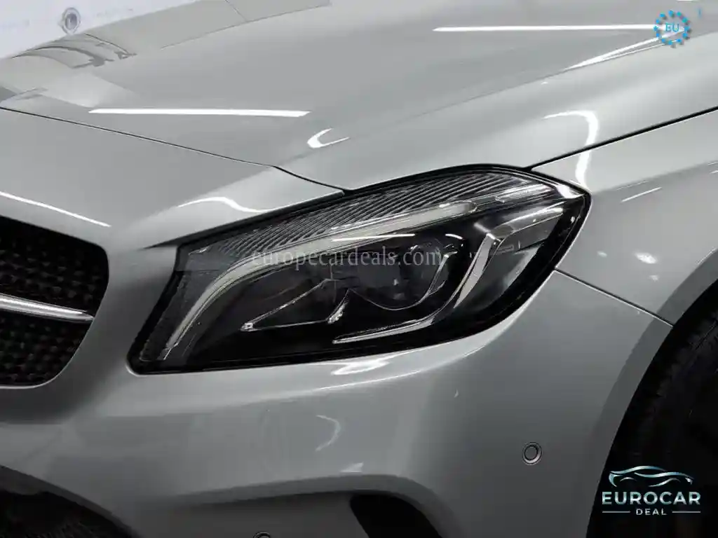 Mercedes-Benz A 180