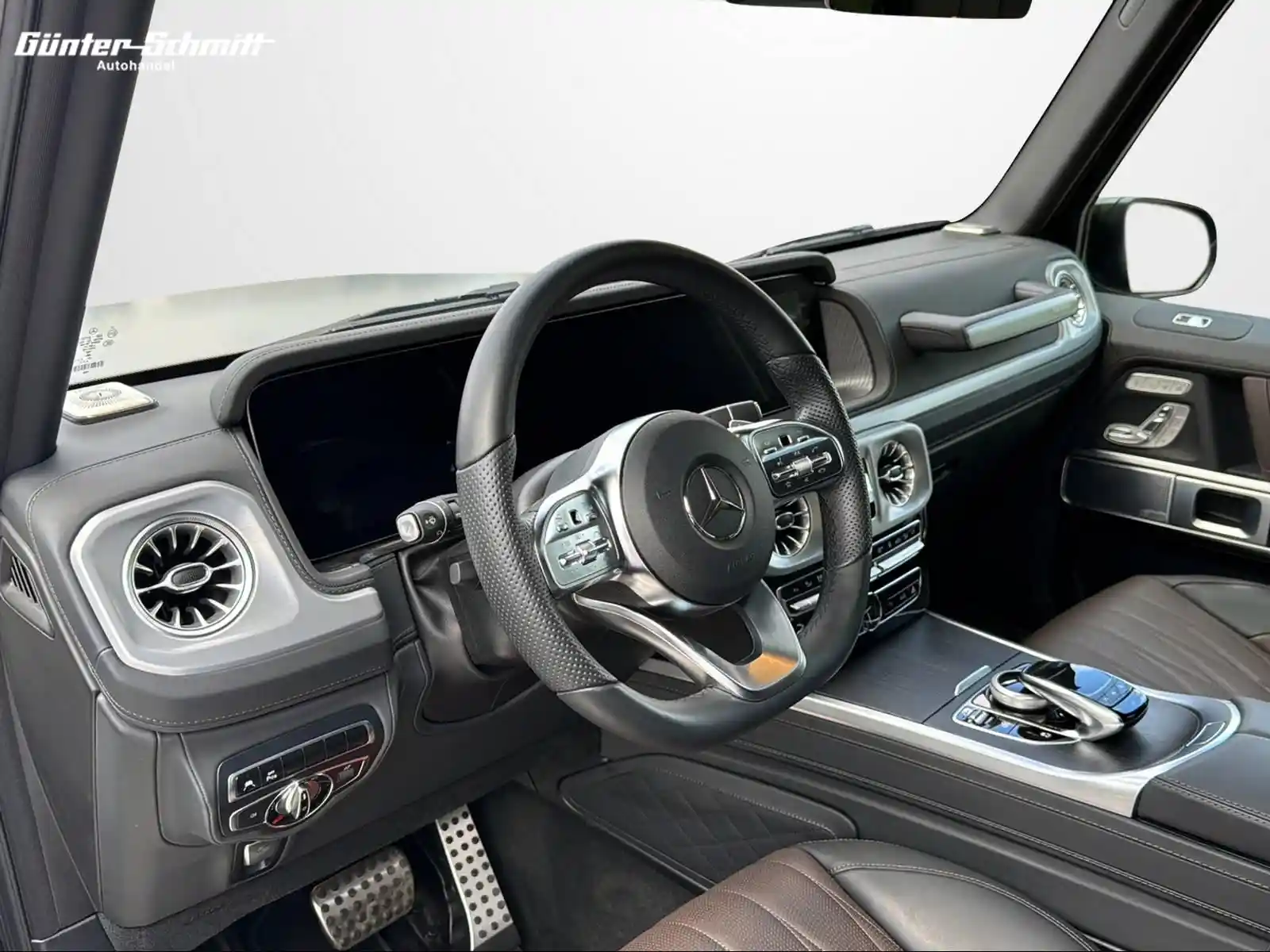 Mercedes-Benz G 500