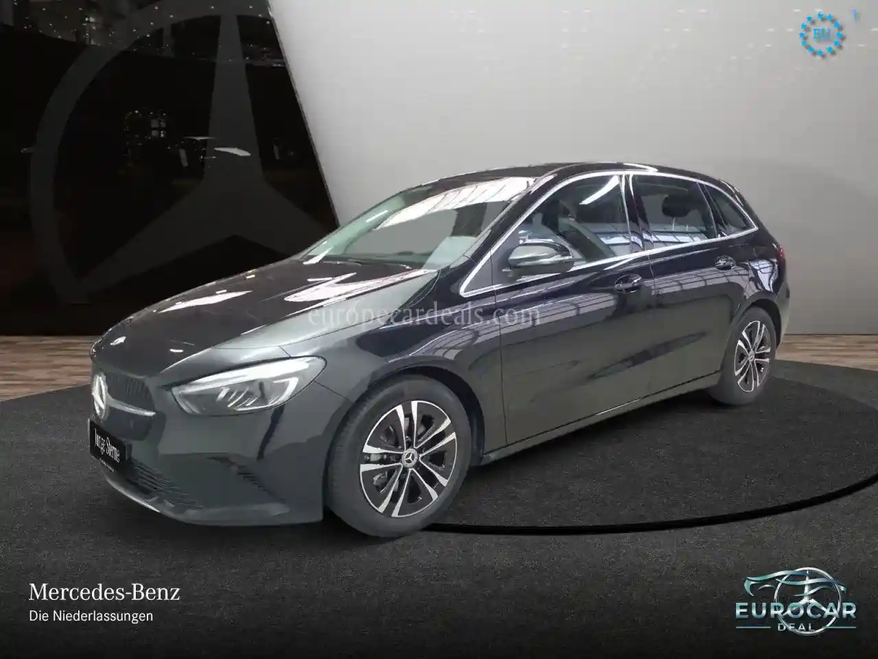 Mercedes-Benz B 180